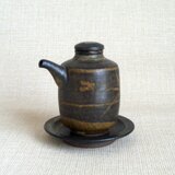 注器 (抜絵草紋a）