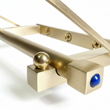 【Auric Frame】無垢真鍮と天然石のトイレットペーパーホルダー｜モダンミニマルな空間を彩るオブジェ