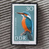 ドイツ　カワセミ　切手ブローチ10591