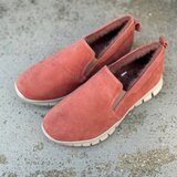 24.5cmのみ　超軽量片足168ｇインナーファー&インソールボアこれからの季節に活躍！スリッポンシューズ　オレンジ