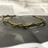 真鍮　槌目ブレスレット「つた」