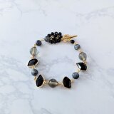 ラルビカイトとチェコガラスのブレスレット(B0377)