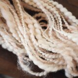 20g/太め並太｜カプチーノ｜Christmas★アンティークカラーの毛糸｜モヘア｜手紡ぎ糸｜アートヤーン