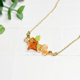 小さなキンモクセイのビーズステッチネックレス