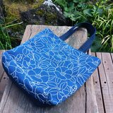 天然藍染・刺し子【一点もの丁寧な手しごとトートバッグ・手提げバッグ（大）】 251013-1