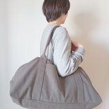 ☆ヴィンテージ加工帆布☆のキャラメルショルダーバッグ　《チャコールグレーＬL》