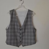 軽い着心地！「Vネックベスト」