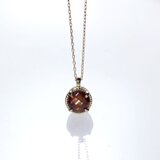 《国産宝石》K18YG レインボーガーネットペンダント 0.92ct　