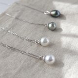 ★サンプルSale & 送料無料★ 南洋パールとシルバーのペンダント