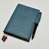 【在庫有・即納可能】オイルドレザーのほぼ日手帳カバー（文庫サイズ・テールグリーン）