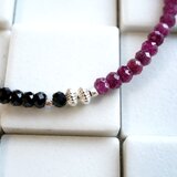 ブラックスピネルとルビーのコンビブレスレット