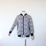 リバティ　ベッツィのキルティングブルゾン