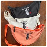 【白】ムンク叫び猫のミニショルダーバッグ サブバッグ ボディバッグ