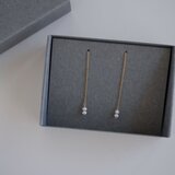 蕾 ｜ 14kgf アメリカンチェーンピアス 小さな3mmの淡水パール 2粒 華奢ピアス