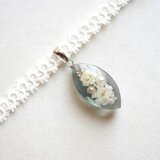 【受注製作】レジンアート　マーキスモチーフとタティングレースとサテンリボンのチョーカー〈儚い後ろ姿〉