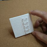 7✕7(cm)シリーズ　作品名(仮)「上へ」　単品制作物