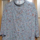 新品のちりめん地、小紋生地から袖8分丈のブラウス