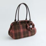 尾州ウールのボストンバッグ＊花のブローチ付き