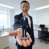 就職祝い、退職祝い、似顔絵 人形 オーダーメイド ドール オリジナル 肖像画　置物　フィギュア 作成、上司、社長、同僚、部下