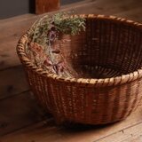 №103　足付き編籠　竹籠　収納籠　古道具　古雑貨　