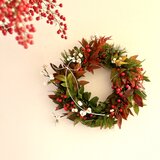 ♦受注制作♦ お正月リース  ~紅白の実と松