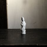 白で素敵◆白磁の観音像　インテリアオブジェ　ビンテージ　輸出用　レトロ　昭和期