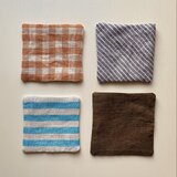 リトアニアリネンのはぎれから生まれた コースター