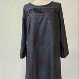 　クリスマスSALE　　大島紬リメイク　フロント、袖口、ピンタックワンピース