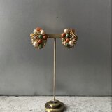 Vintage 60s USA retro botanical beads earring