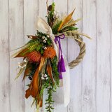 ネイティブフラワーの注連縄リース（紫のタッセルヒモ）