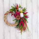 吉祥の赤に鶴が舞う注連縄リース（水引）