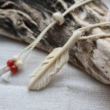 鹿の角 フェザーペンダント #11