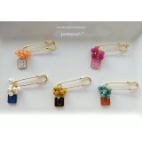 スマイルボンバーヘッドのミニブローチピン (5type)