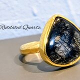 最新作「ブラックルチルクォーツ」の天然石リング