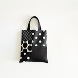 スリムなのにしっかり収納！ 水玉パッチワークバッグ A4対応