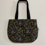 A 4対応　ラウンドトートバッグ　細畝コーディロイ　森の風景