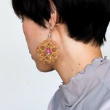 ラタンの結びの耳飾り