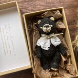 【5ジョイント】手のひらサイズのミニチュア・テディベア ＊ 黒色レース糸のあみぐるみ（6cm）