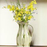 魚模様の二彩ピッチャー