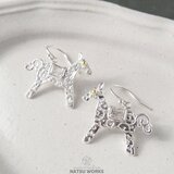 うまピアス / Silver Horse have Golden Eyes Earring