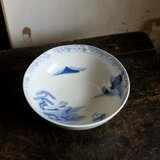 素朴な風景図◆縁はオリエンタルな文様。瀬戸焼　時代染付印判大鉢　碗　骨董・antiques 古民家　大正〜昭和初期