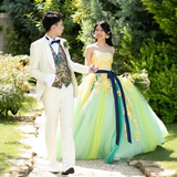 実例写真！カラードレス グリーン グラデーション ベアトップ 繊細レース チュールスカート 前撮り 花嫁