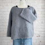 【新春特別価格】一点のみ 希少糸キッドモヘアの手編みプルオーバー｜カネボウ・シェリート使用（一点物）
