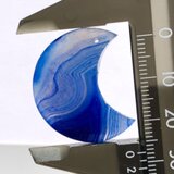 穴あきオニキスアゲート月形[m27] 28x16mm 27Cts　 ルース／天然石／カボション