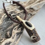 蝦夷鹿の角笛 バッグチャーム 紅十勝石