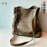 植物タンニン革 ショルダーバッグ A4 収納 丈夫 耐用性 長持ち 通勤 旅行 多機能 大容量　新作　グリーン　183