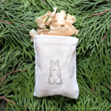 青森ひばサシェ〈コーギー〉後ろ姿 背中 肉球 手のひらサイズの小さな森