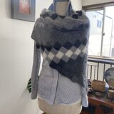 バスケット編みの三角ストール