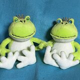 カエルの王様(Newcolor)黄緑