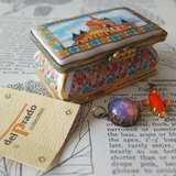 ヴィンテージ　B.スペイン陶磁器ケース／ペンダント2つ／古書（植物画）Package